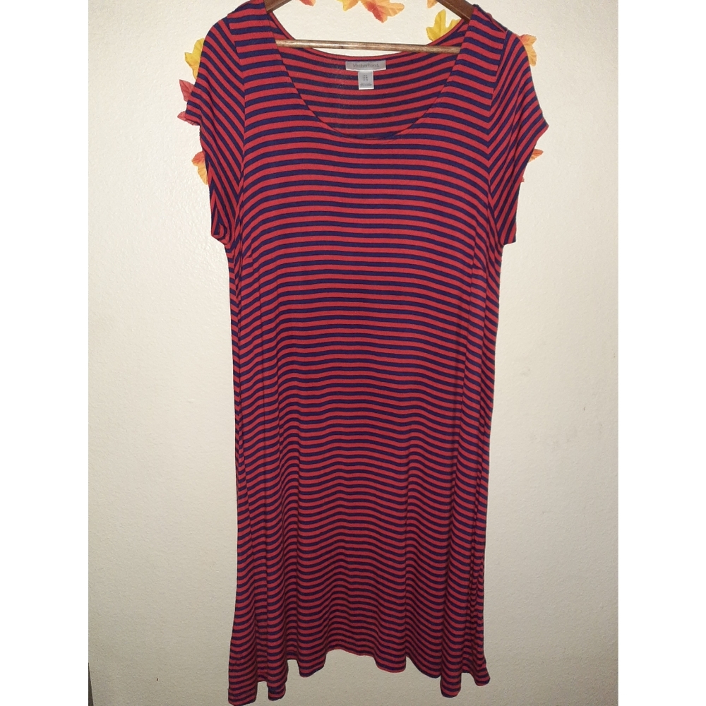 Motherhood Maternity Dress
